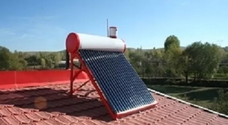 مزایا و معایب آبگرمکن های خورشیدی