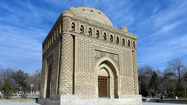 قدیمی‌ترین بناهای آجری در ایران