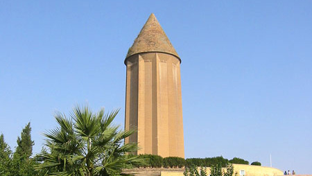 قدیمی‌ترین بناهای آجری در ایران