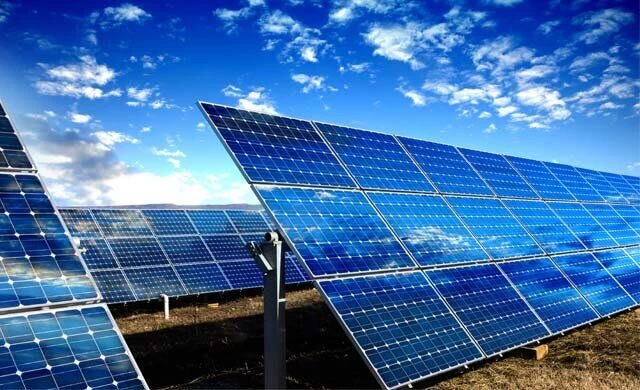 احداث نیروگاه‌های خورشیدی ۲۰ کیلوواتی در شهرک های صنعتی