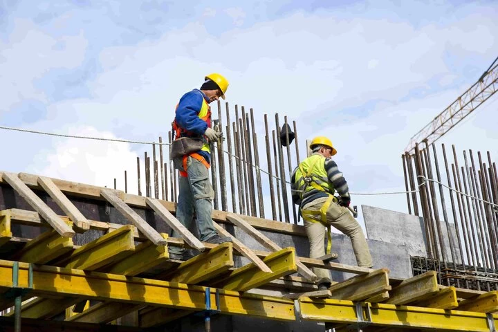آخرین خبرها از اجرای قانون بیمه کارگران ساختمانی