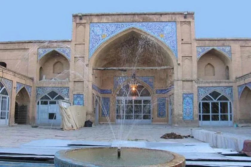 مسجد جامع شهر کرد تنها مسجد چهار ایوانی استان