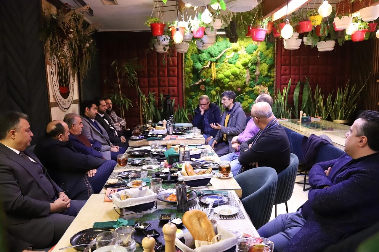 تصاویر نشست تخصصی سازندگان و تولید کنندگان تهران