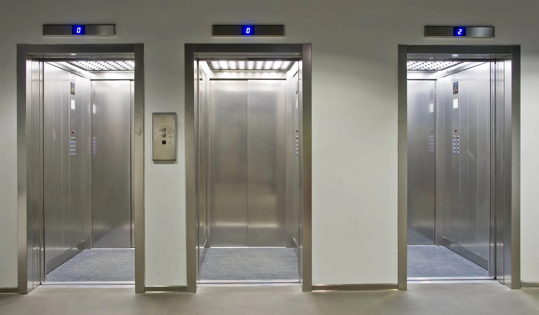 چه زمانی باید آسانسور را تعویض کنیم؟