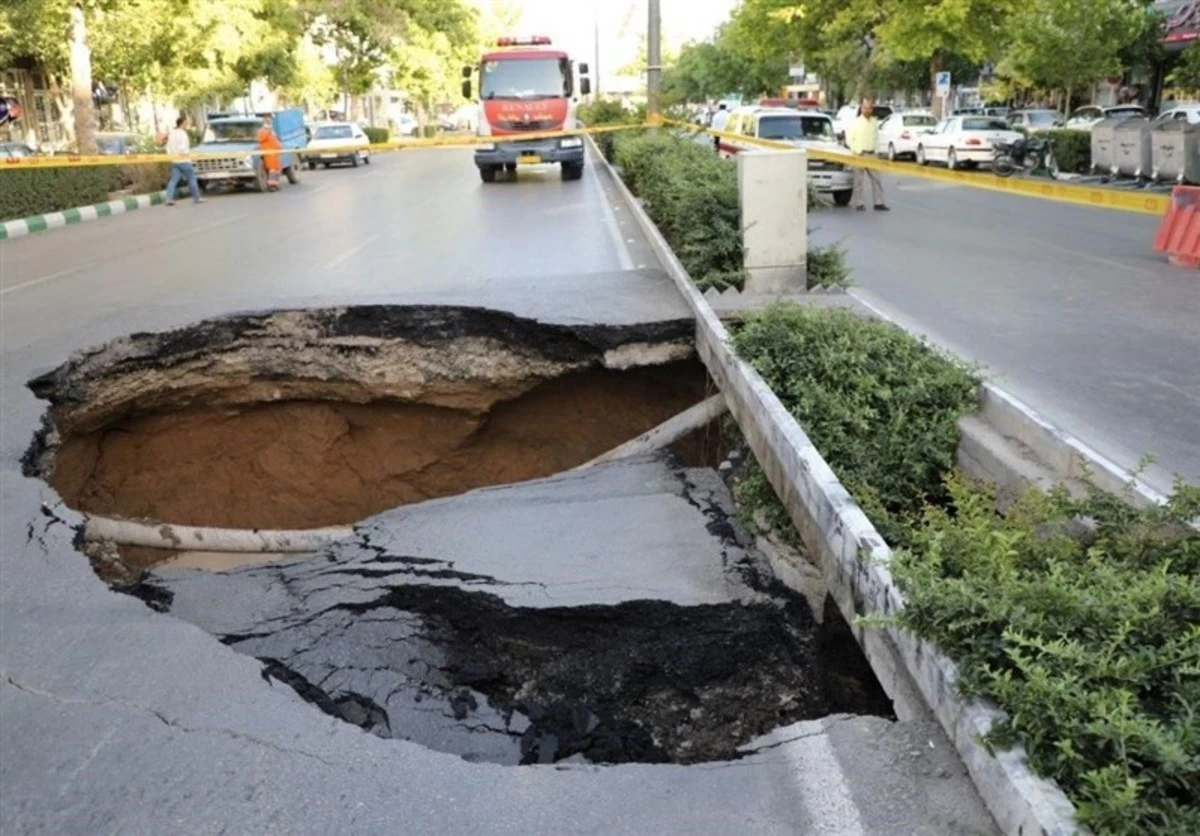 سکوت ۴۰ میلیون نفر از جمعیت ایران در پهنه‌بندی فرونشست!