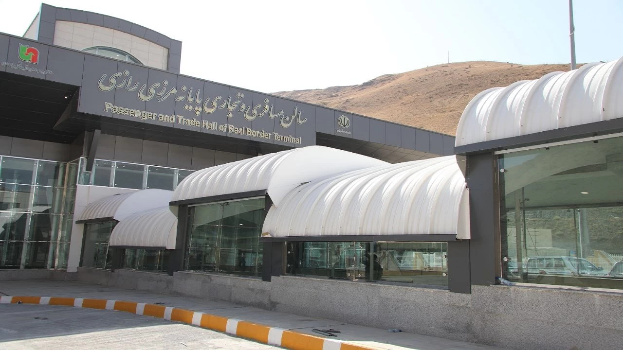 بهره برداری از پایانه مرزی رازی توسط وزیر راه و شهرسازی