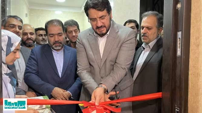 با حضور وزیر راه و شهرسازی پروژه‌ مسکن مهر شاهین شهر افتتاح شد