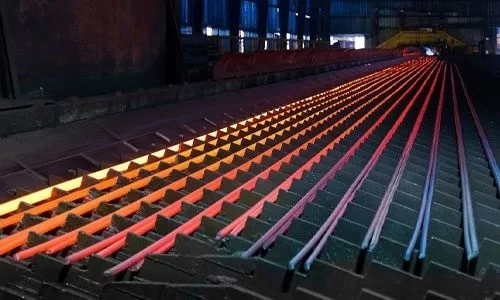 تولید ۲۰۰۰ تن انواع میلگرد در کارخانه صدر فولاد خرم‌آباد