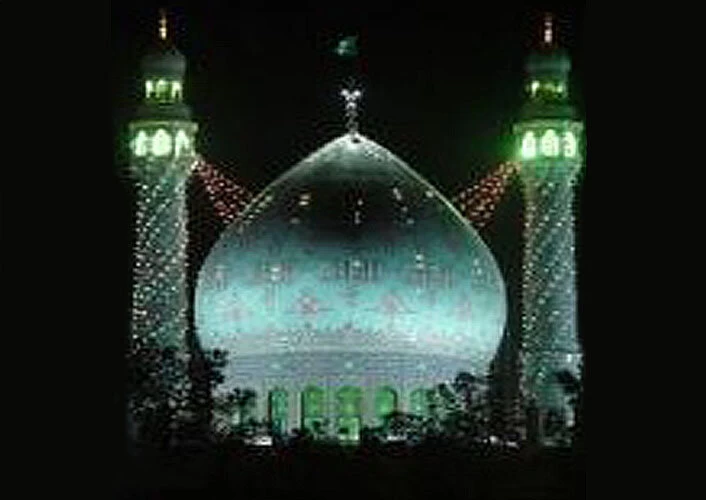 مسجد شیشه‌ای در شهر اصفهان