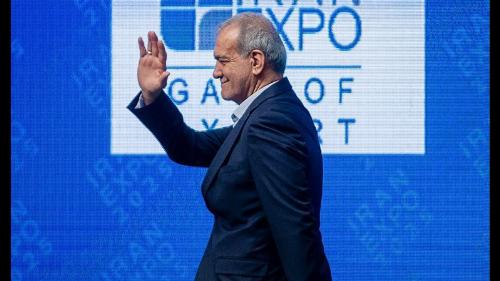 تصاویری از افتتاحیه نمایشگاه توانمندی های صادراتی ایران (ایران اکسپو)