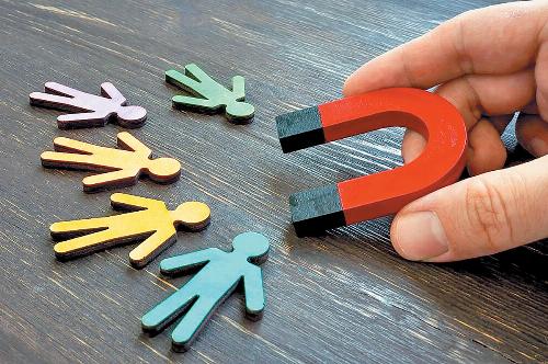  متقاعدسازی با شعارهای فریبنده